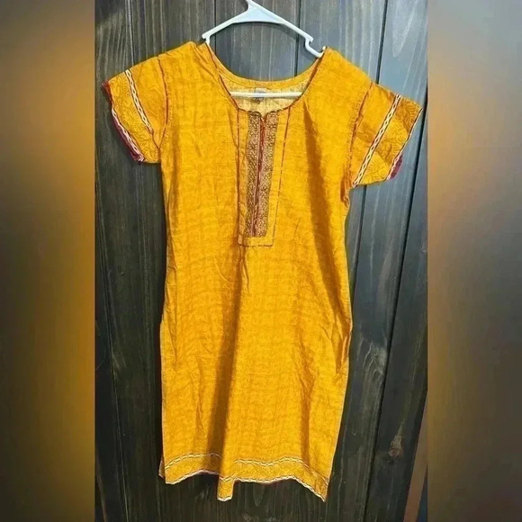 Marigold Tunic/Kurta. Size: XL - Picture 1 of 8